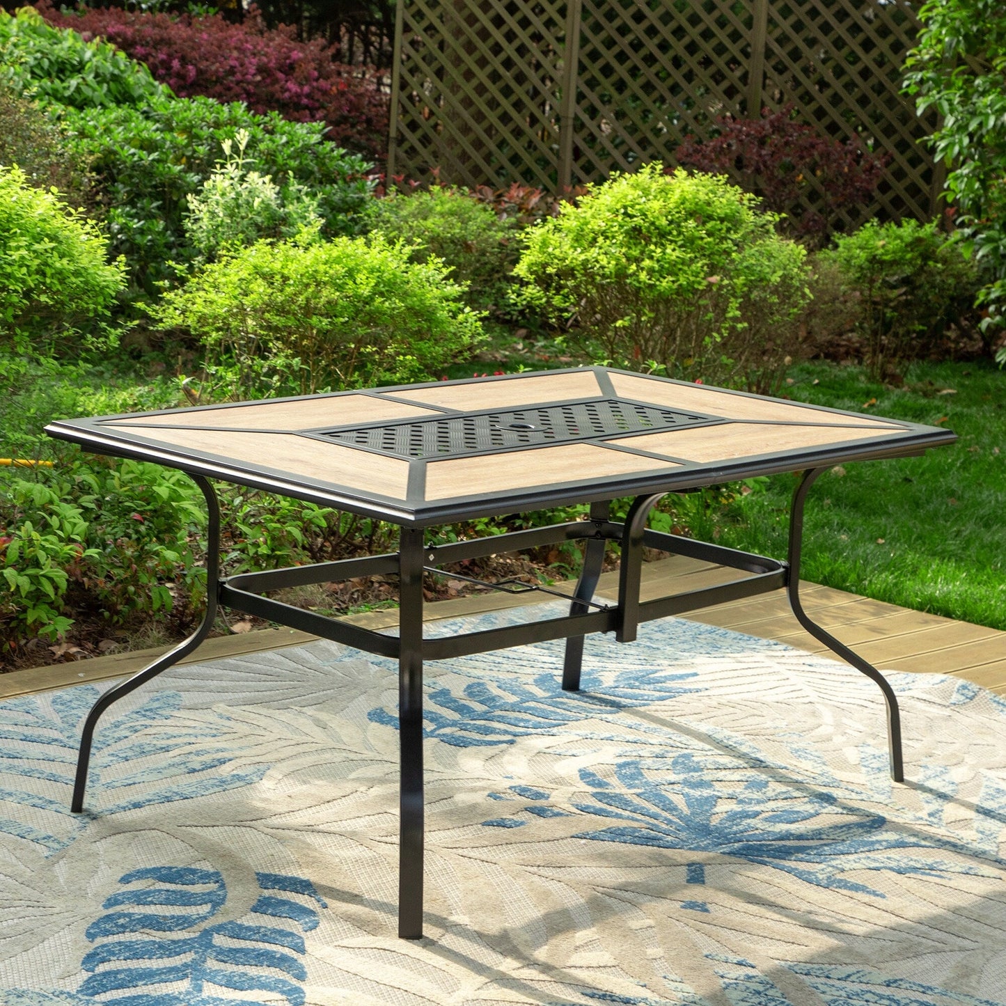 MAISON ARTS Set da pranzo per patio composto da 7 pezzi, tavolo rettangolare geometrico in metallo effetto legno e 6 sedie in textilene