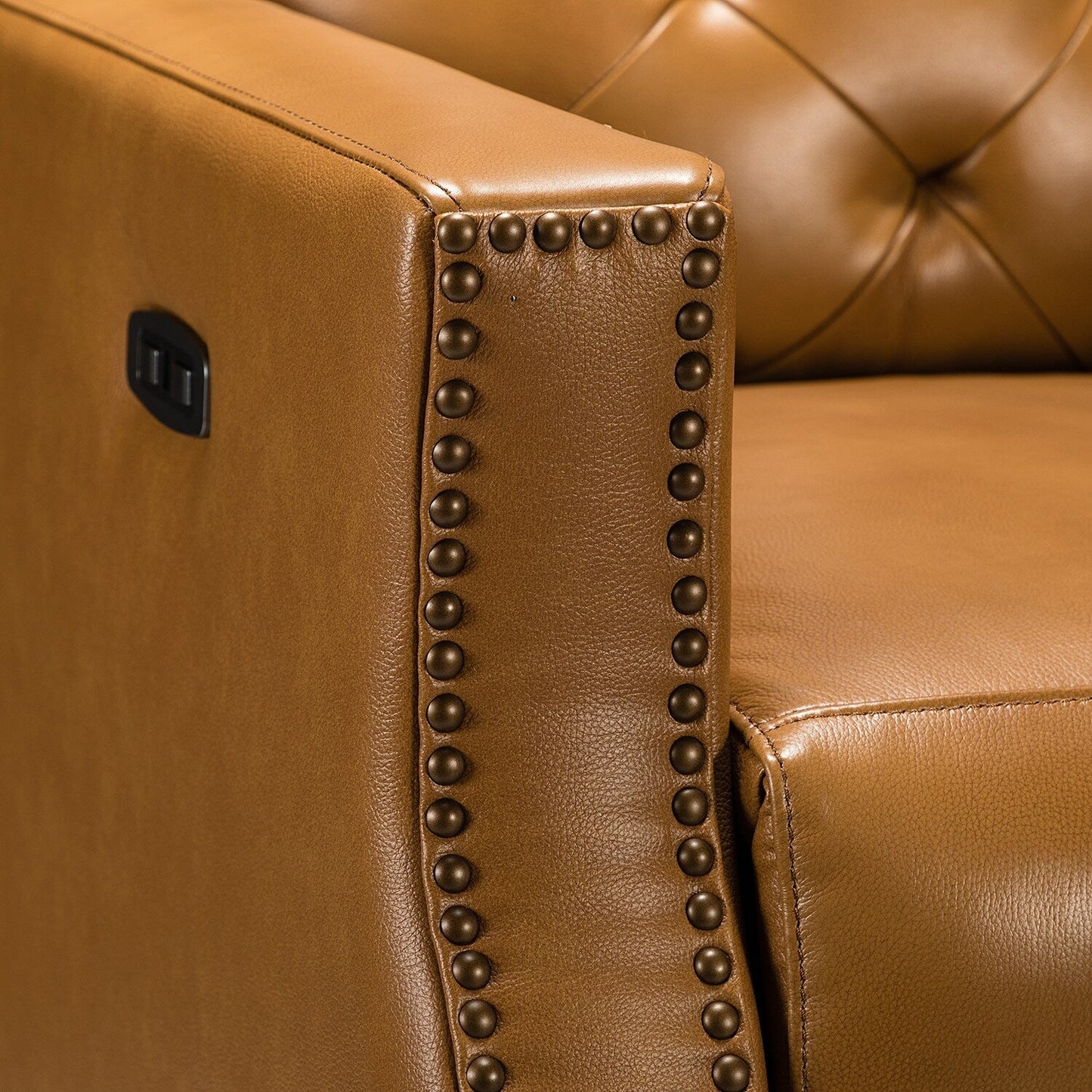 Poltrona reclinabile elettrica Alina 31.50 in vera pelle con porta USB, set da 2