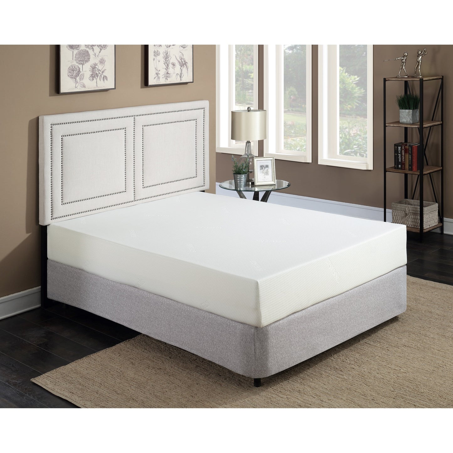 Materasso in memory foam Plush 10 gel di media grandezza in una scatola con fodera traspirante in aloe vera bianca