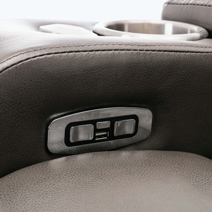 Poltrona reclinabile Power Motion con porta di ricarica USB e bracciolo nascosto, con pratico portabicchieri e stereo