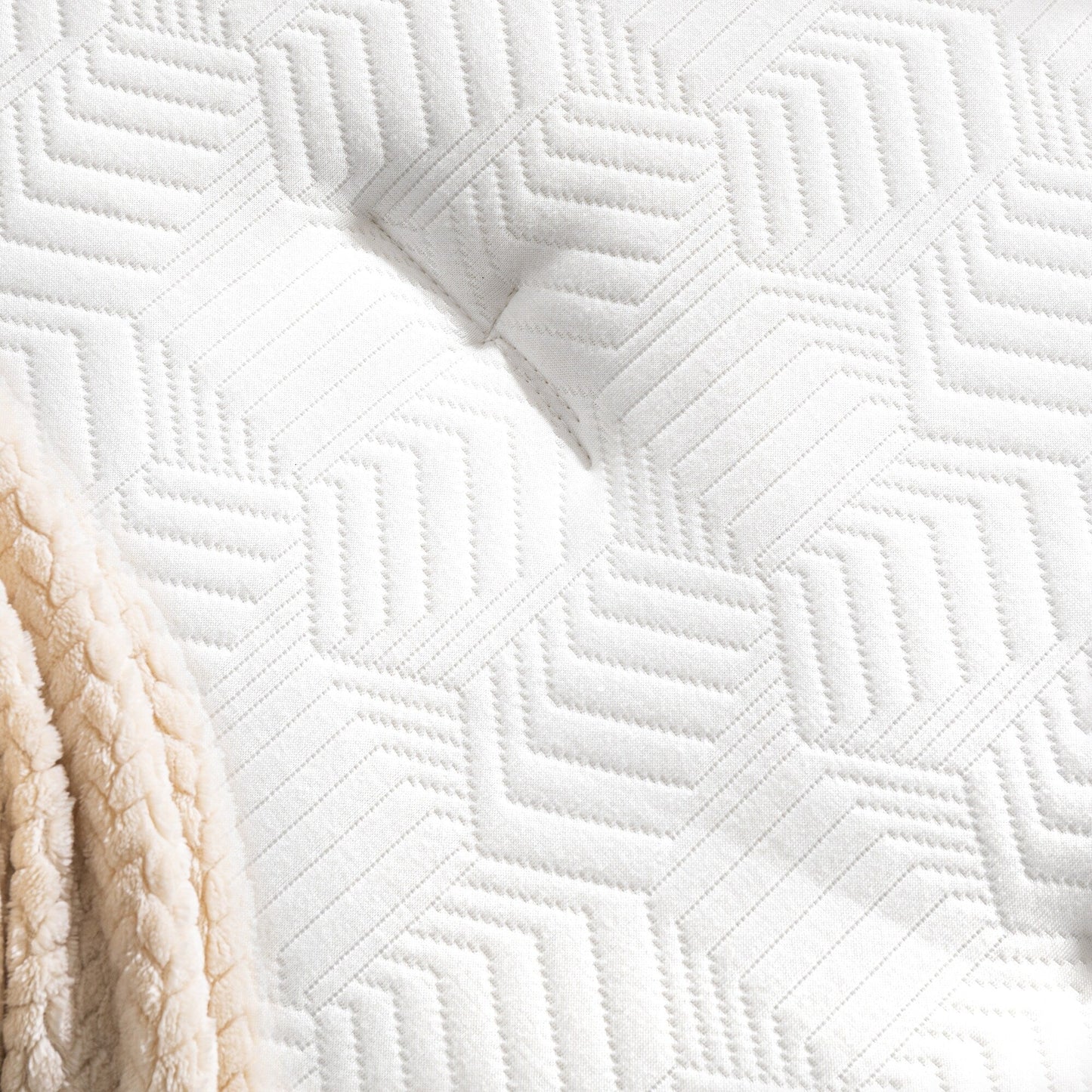 Materasso ibrido a molle insacchettate Priage by ZINUS da 12 euro