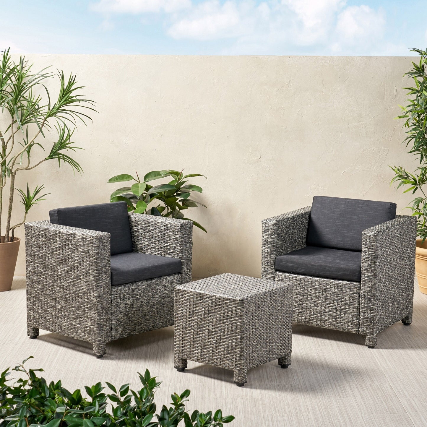 Set di 3 sedute in vimini per esterni Puerta con cuscini di Christopher Knight Home