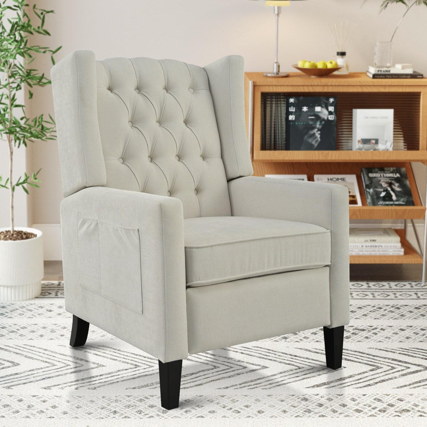 Poltrona reclinabile pushback con tavolino laterale pieghevole e porte USB