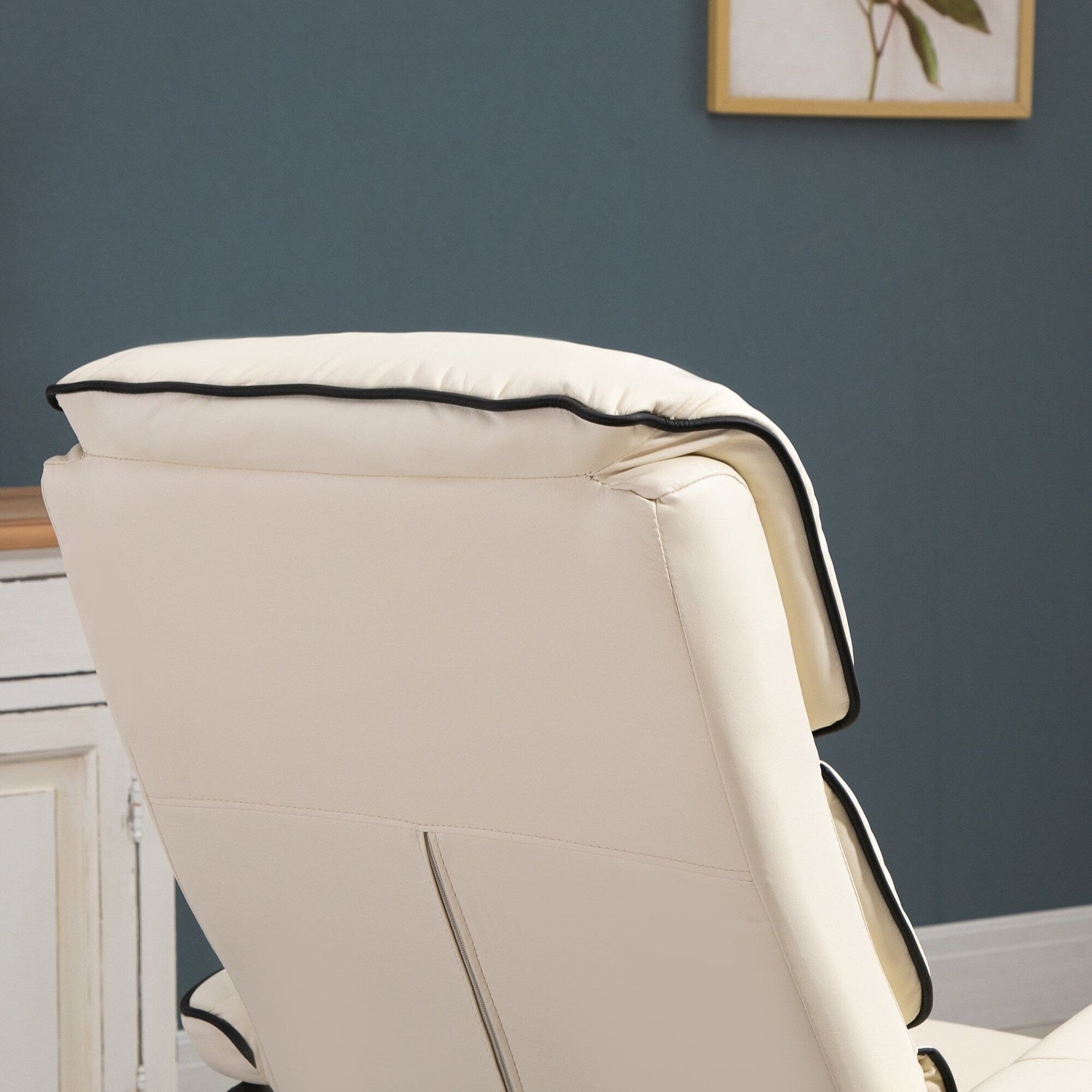 Poltrona reclinabile con pouf