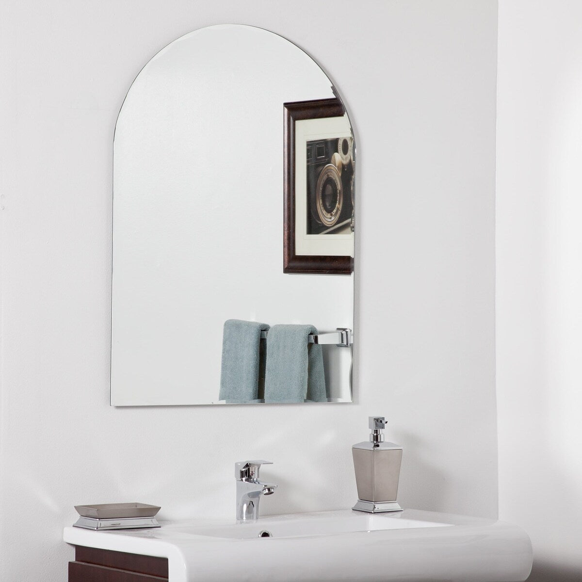 Specchio da bagno moderno senza cornice Rita Arch