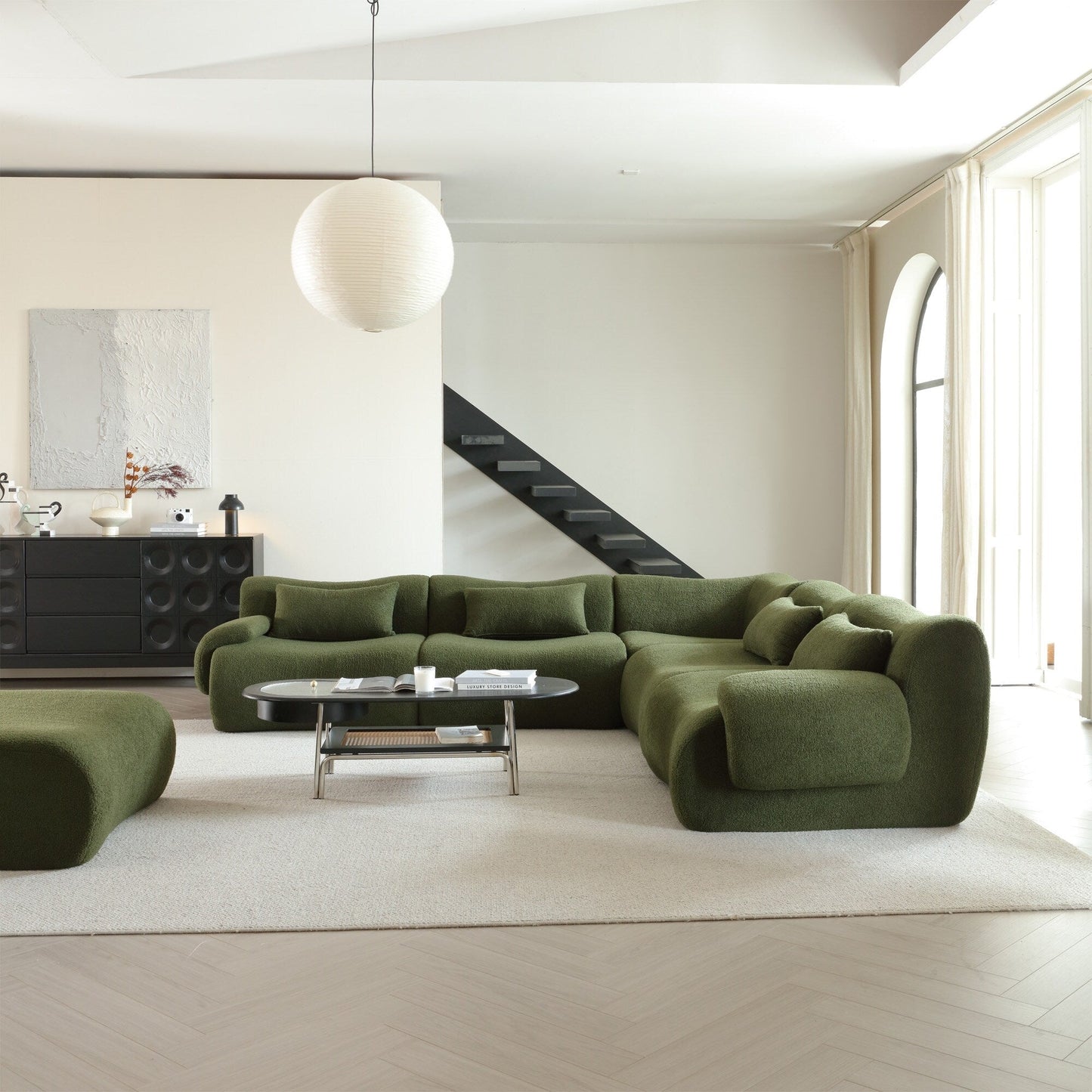 Divano componibile in tessuto Teddy Fleece con braccioli quadrati Romision