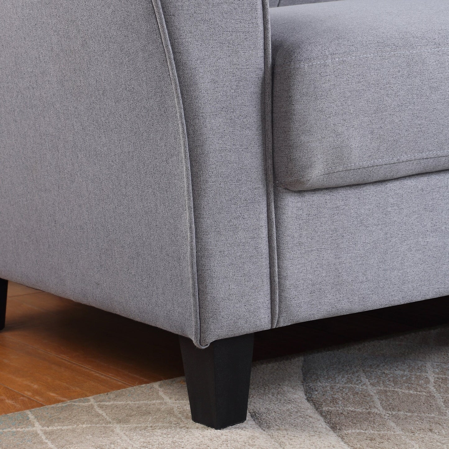 Divano a due posti moderno rivestito in lino Roomfitters, divano compatto a 2 posti per soggiorno o ufficio elegante