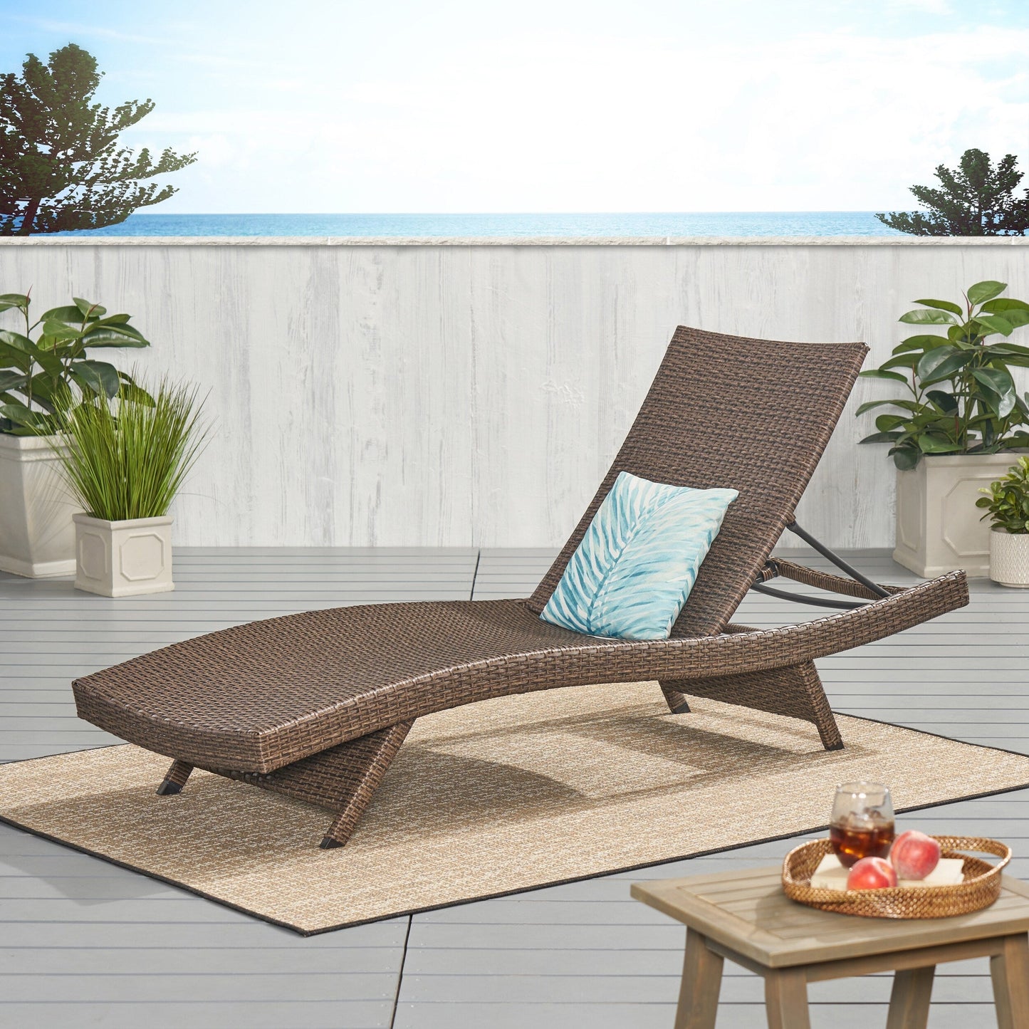 Set di chaise longue da esterno in vimini Roomfitters, sedie a sdraio reclinabili regolabili per patio, rattan resistente alle intemperie