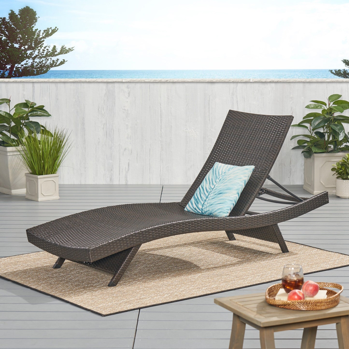 Set di chaise longue da esterno in vimini Roomfitters, sedie a sdraio reclinabili regolabili per patio, rattan resistente alle intemperie