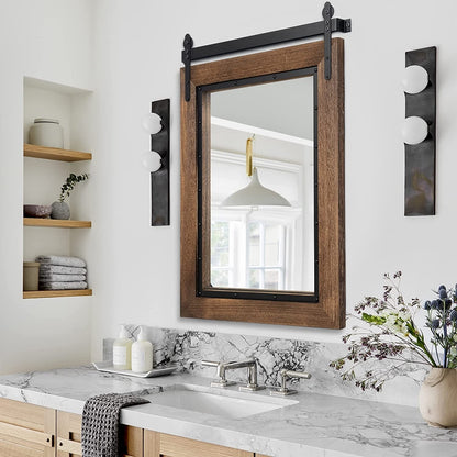 Specchio da parete per il bagno in legno naturale in stile porta del fienile della fattoria
