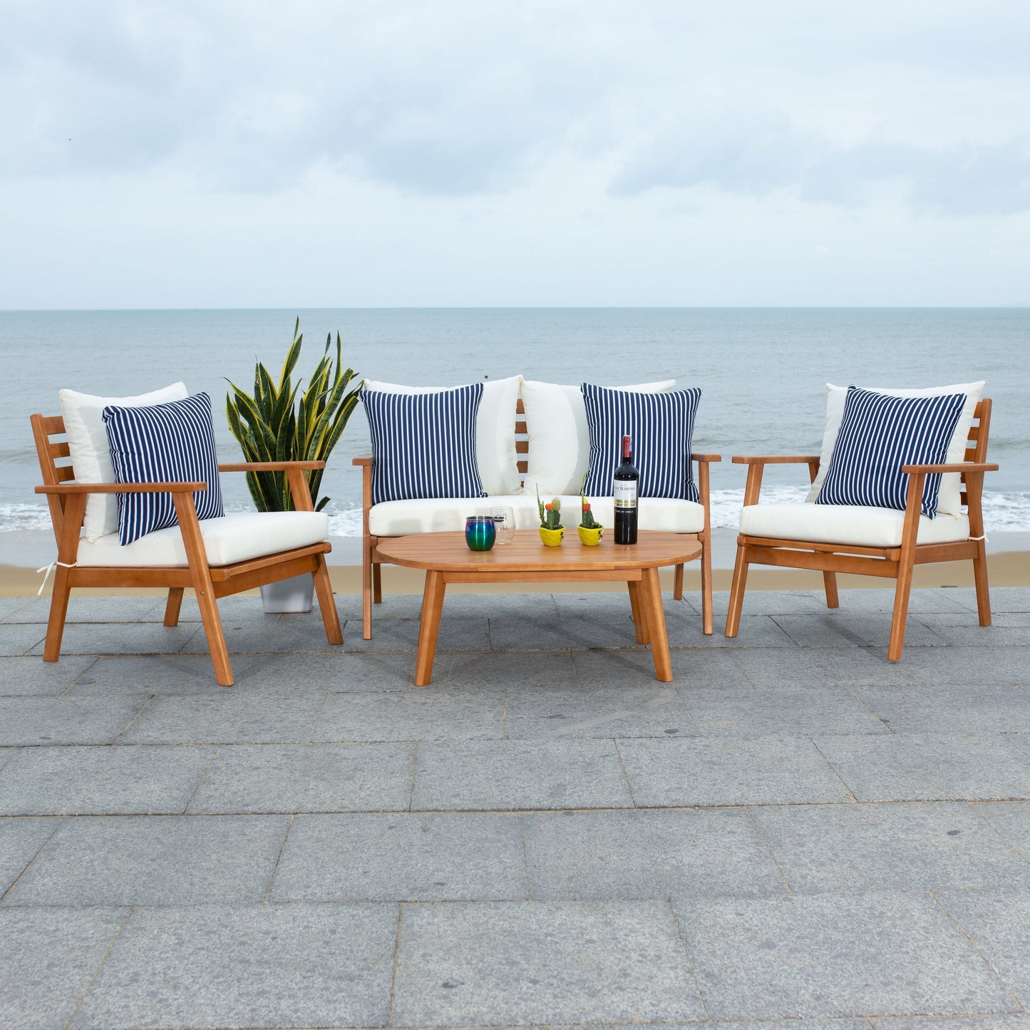 Set da giardino per conversazione SAFAVIEH Outdoor Lupe, 4 pezzi - 49L x 31P x 30A