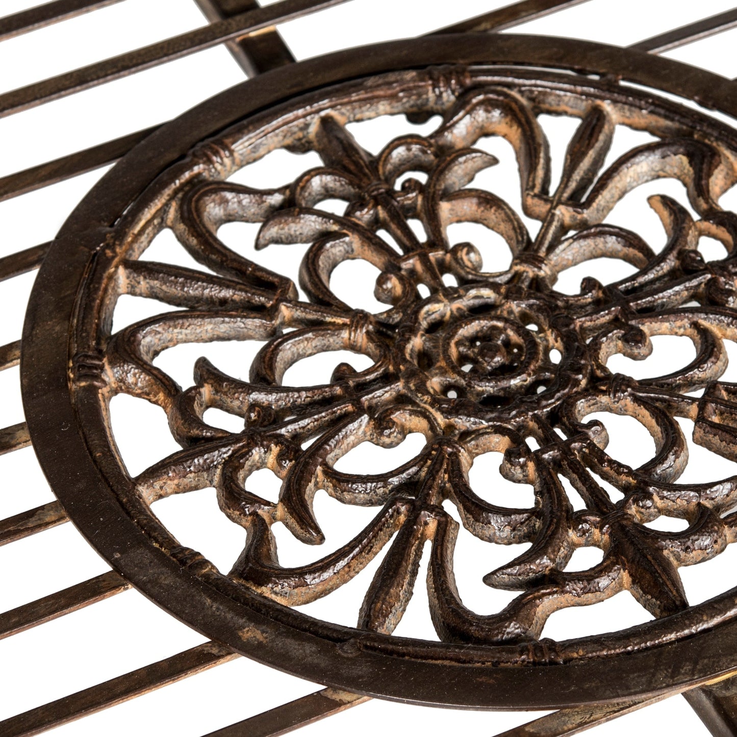 Set da patio SAFAVIEH Outdoor Nyasia in ferro battuto vittoriano, 4 pezzi - 45L x 39P x 22A