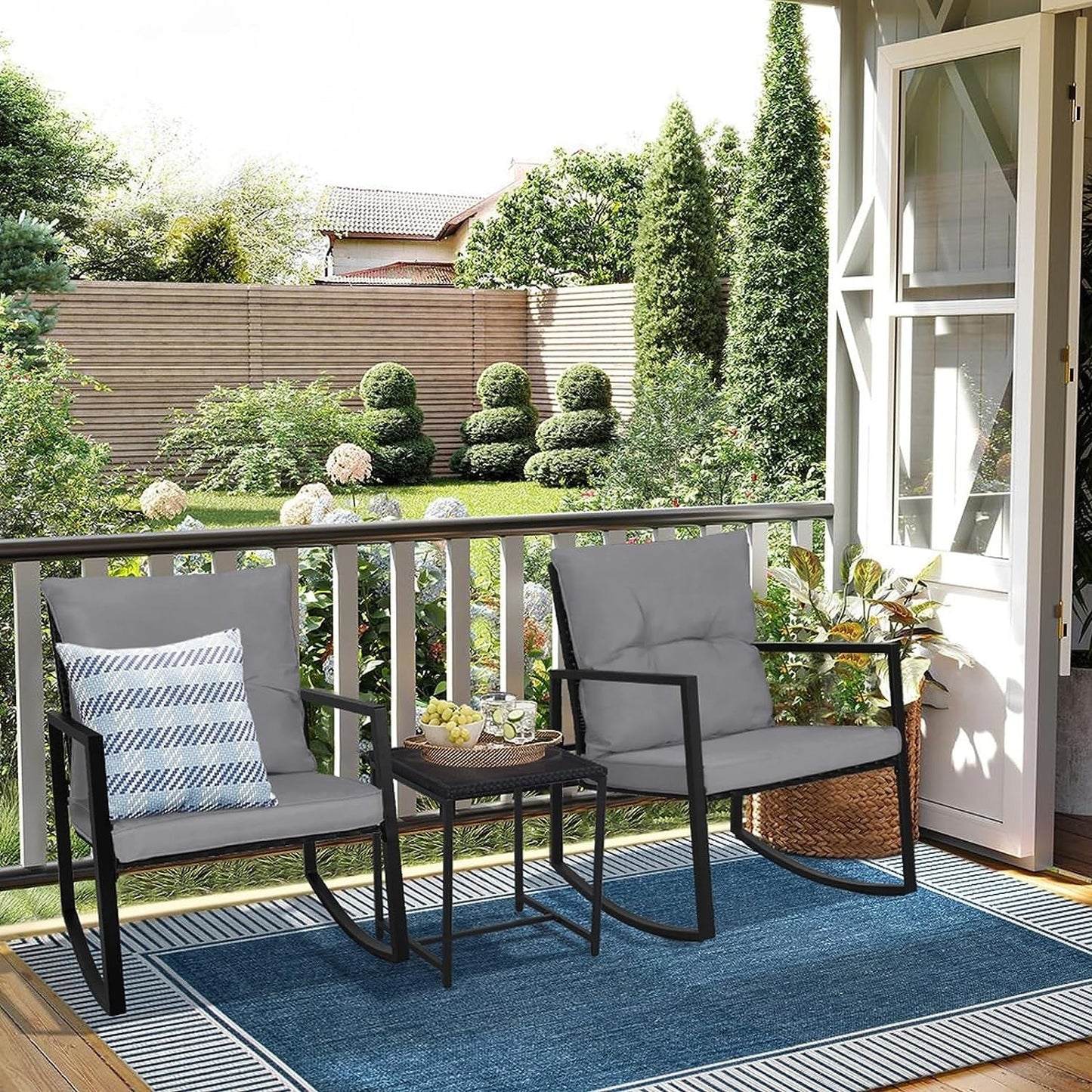 Set da bistrot a dondolo per patio da esterno in metallo nero SUNCROWN da 3 pezzi