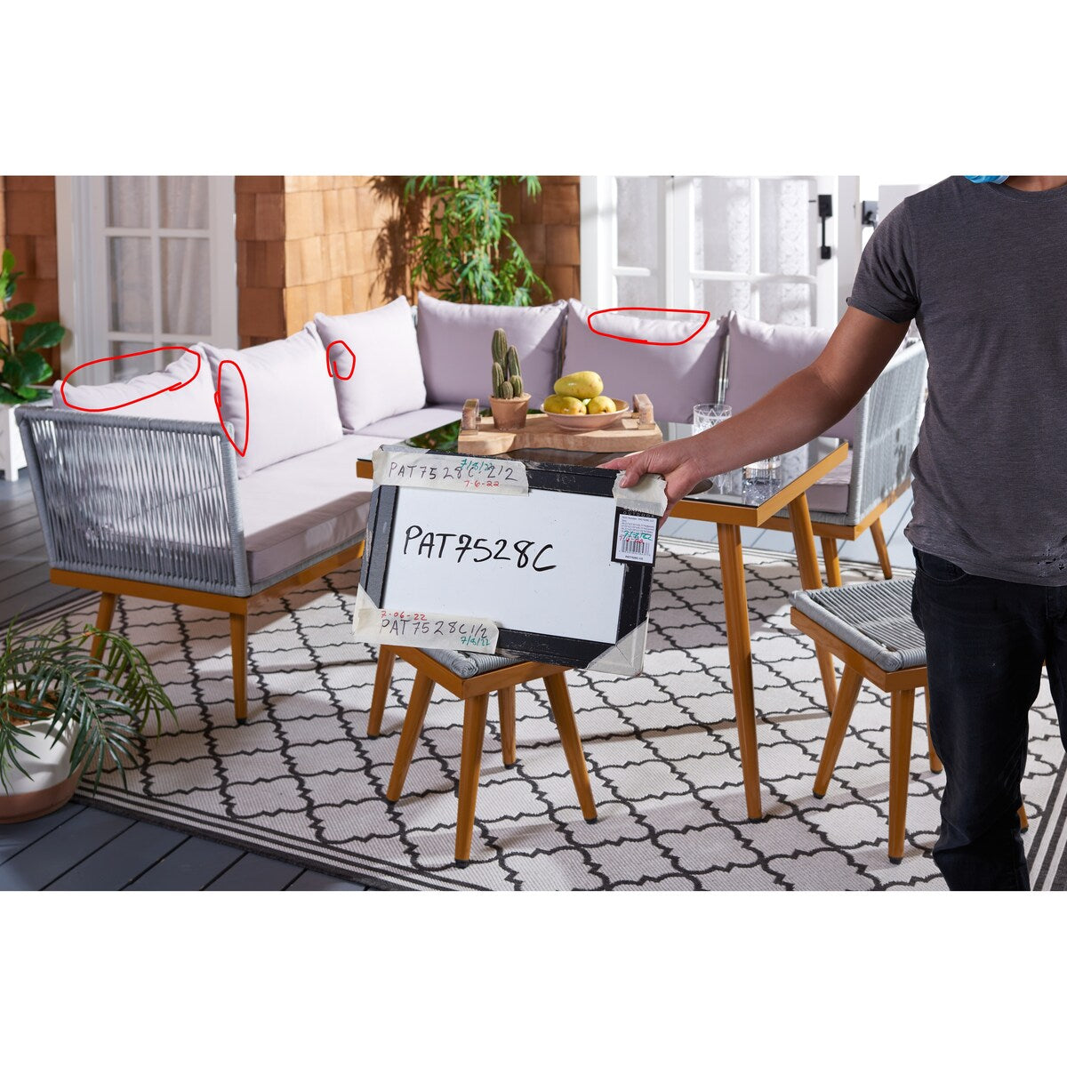 Safavieh Outdoor living Romlin Set da pranzo per esterni - 49Lx30Px30A