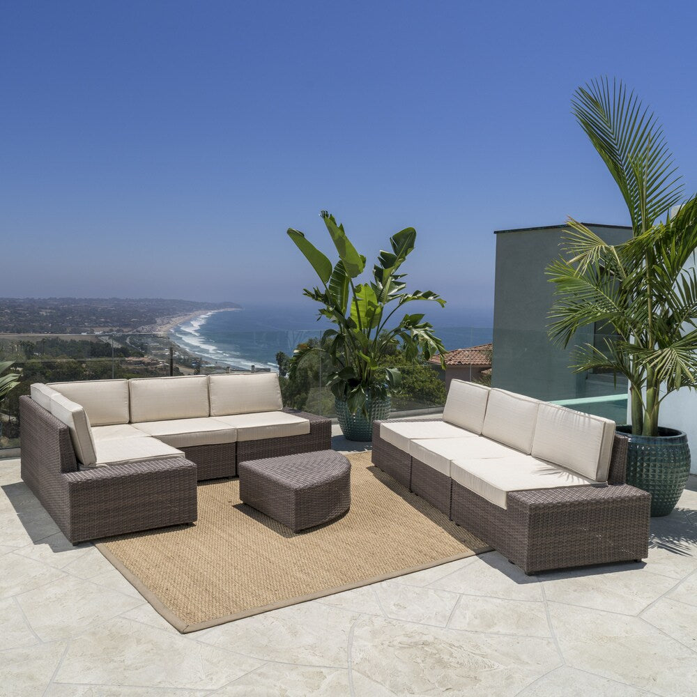 Set di divani in vimini Santa Cruz Outdoor da 8 pezzi con cuscini resistenti all'acqua di Christopher Knight Home