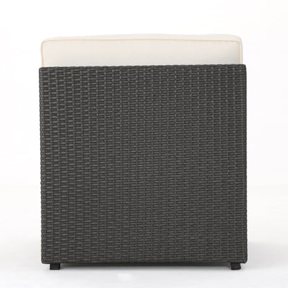 Set di divani in vimini Santa Cruz Outdoor da 8 pezzi con cuscini resistenti all'acqua di Christopher Knight Home