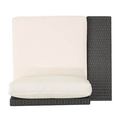 Set di divani in vimini Santa Cruz Outdoor da 8 pezzi con cuscini resistenti all'acqua di Christopher Knight Home