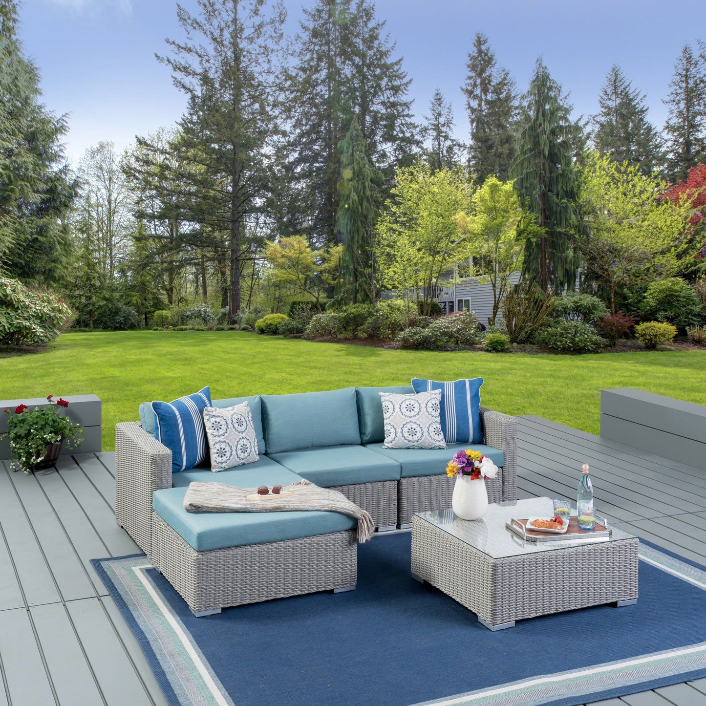 Set di sedute componibili in vimini da 5 pezzi Santa Rosa Outdoor con cuscini di Christopher Knight Home