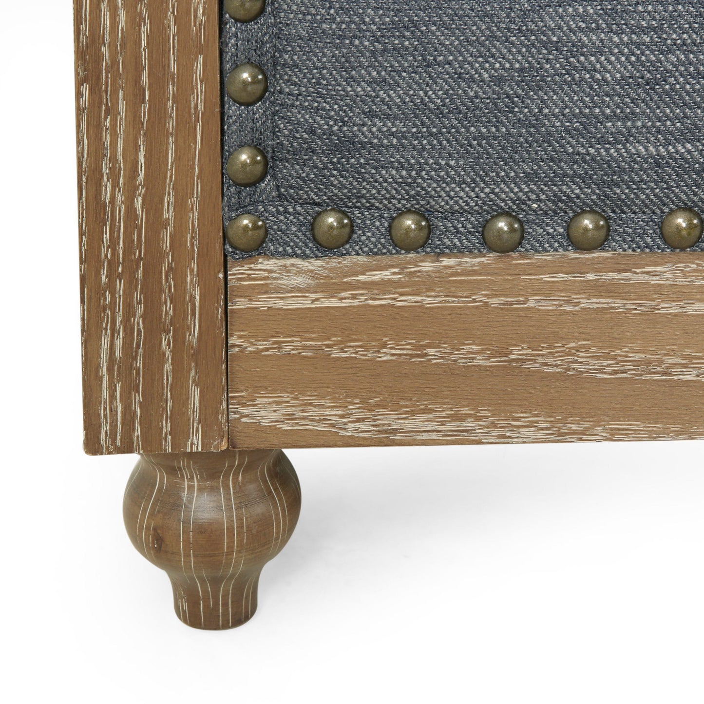 Divano Chesterfield Saragus con finiture a borchie di Christopher Knight Home - 85,50 L x 33,25 P x 28,50 A