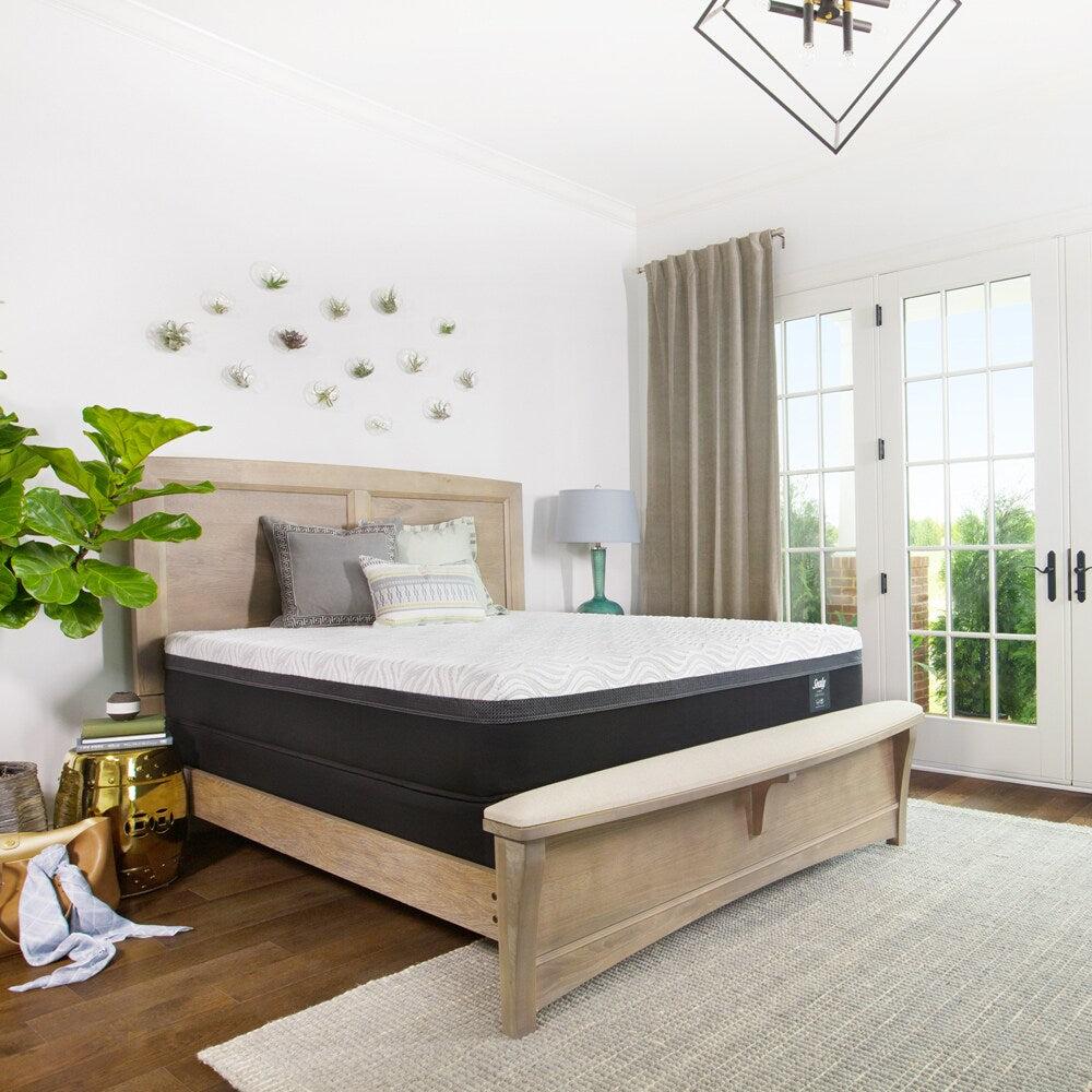 Set di materassi Sealy Hybrid Essentials da 12 pollici California King-size