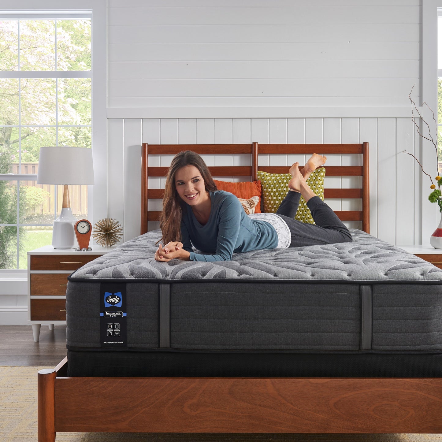 Materasso a molle ultra rigido Sealy Posturepedic Plus Virginia Street da 12 pollici