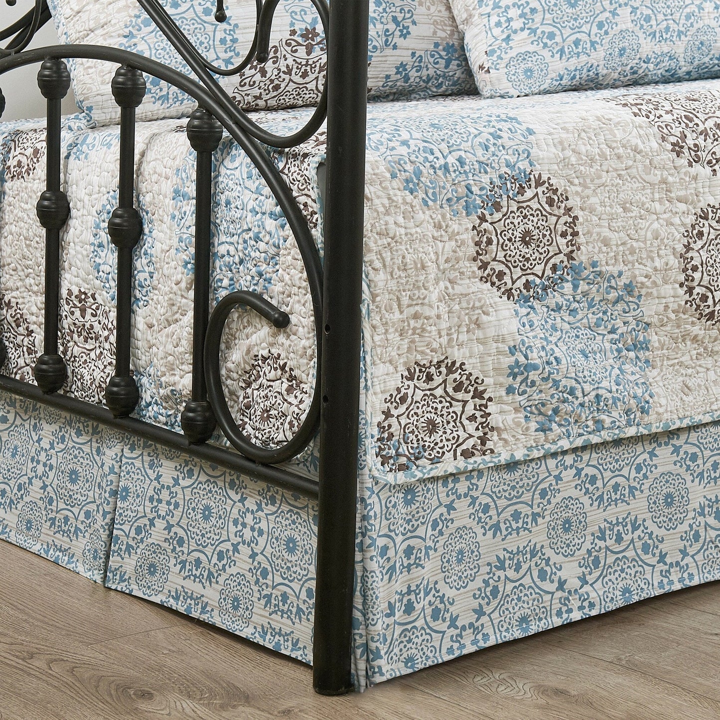 Set copriletto da giorno Serenta in misto cotone, 6 pezzi - 75 x 39