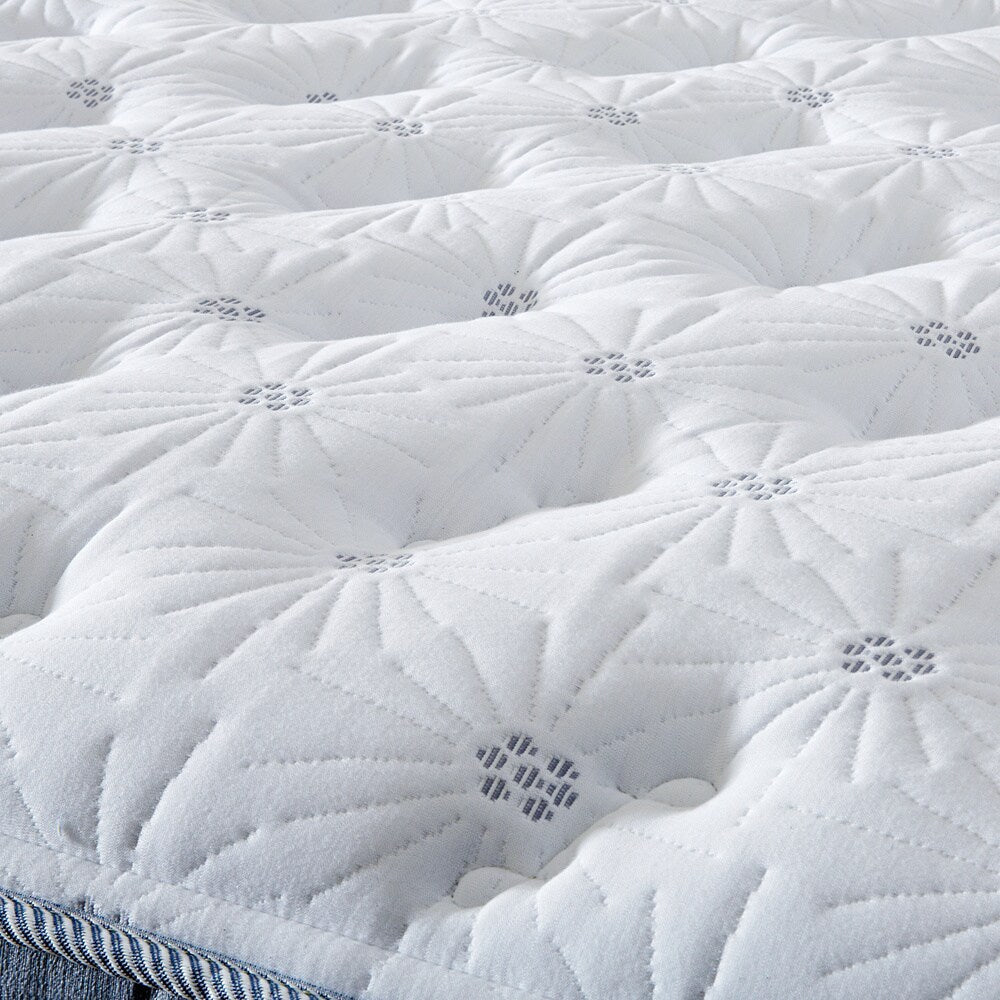 Set di materasso e base per letto king-size Serta Perfect Sleeper Majestic Retreat Plush