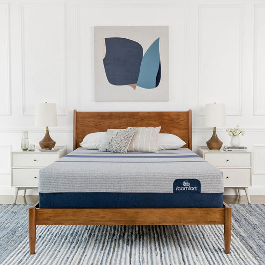 Materasso in memory foam Serta iComfort Blue Max 1000 da 13 pollici e set letto regolabile