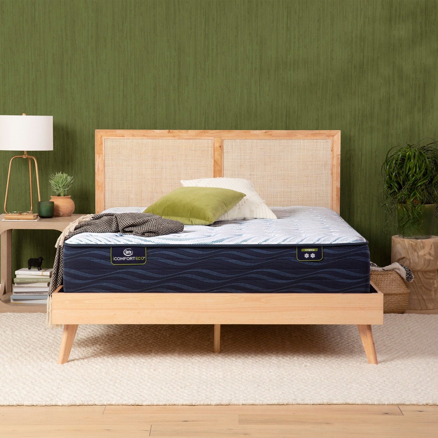 Set materasso ibrido extra rigido Serta iComfortECO Q10 11.25