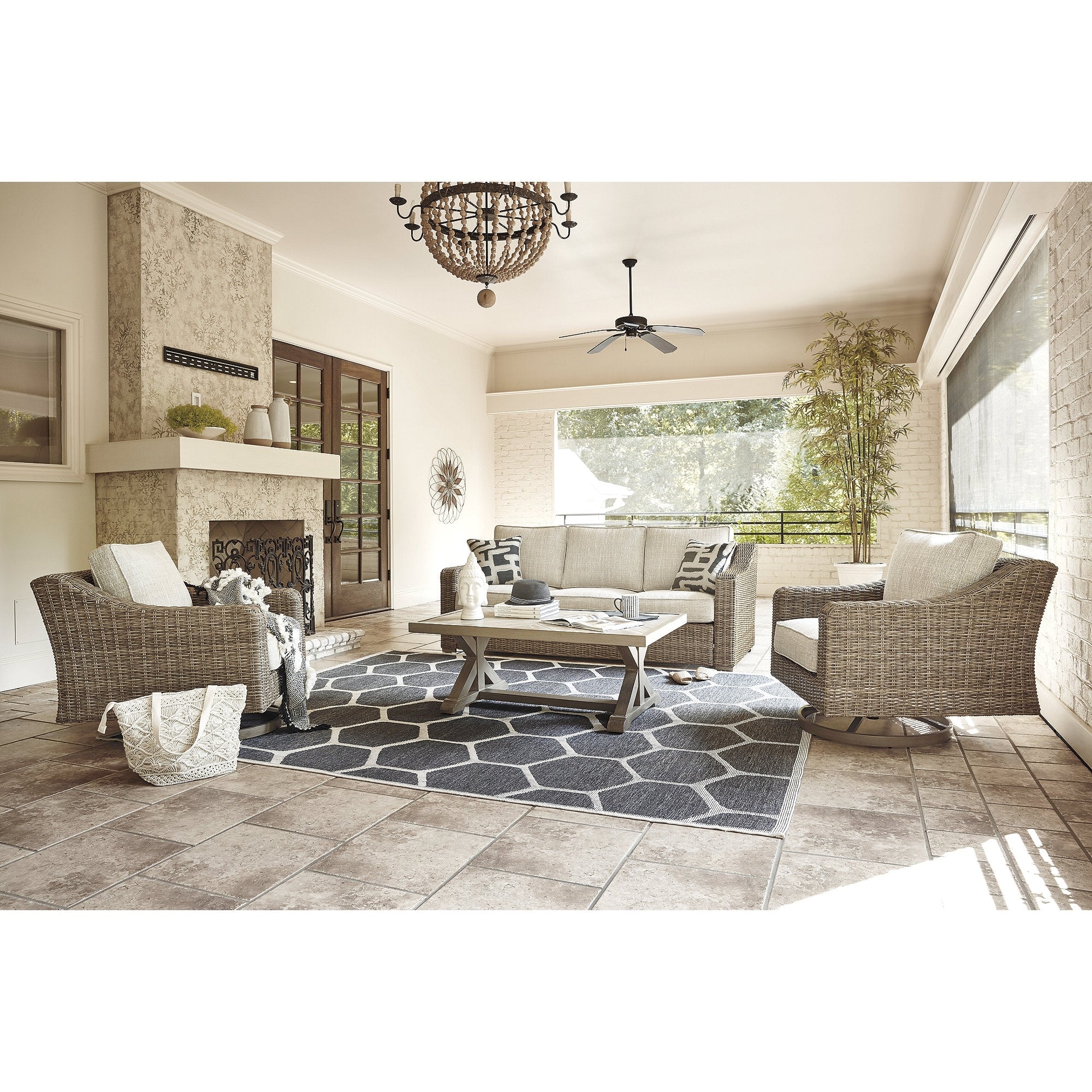 Selected Variant Image