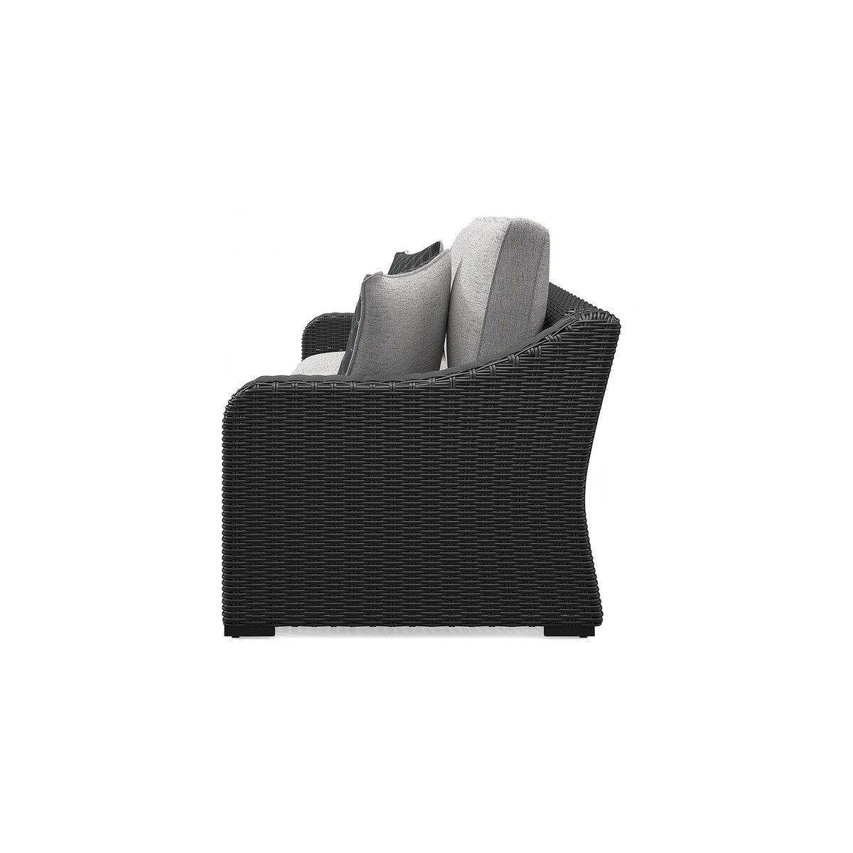 Divano da esterno Signature Design by Ashley Beachcroft e 2 sedie con tavolino da caffè