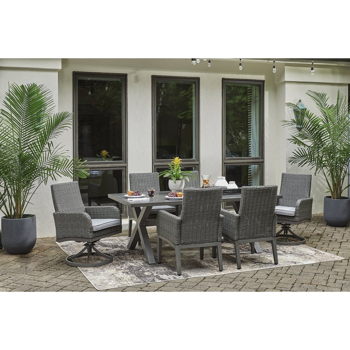 Pacchetto da pranzo per esterni Signature Design by Ashley Elite Park Gray da 7 pezzi - 80L x 42P x 29A