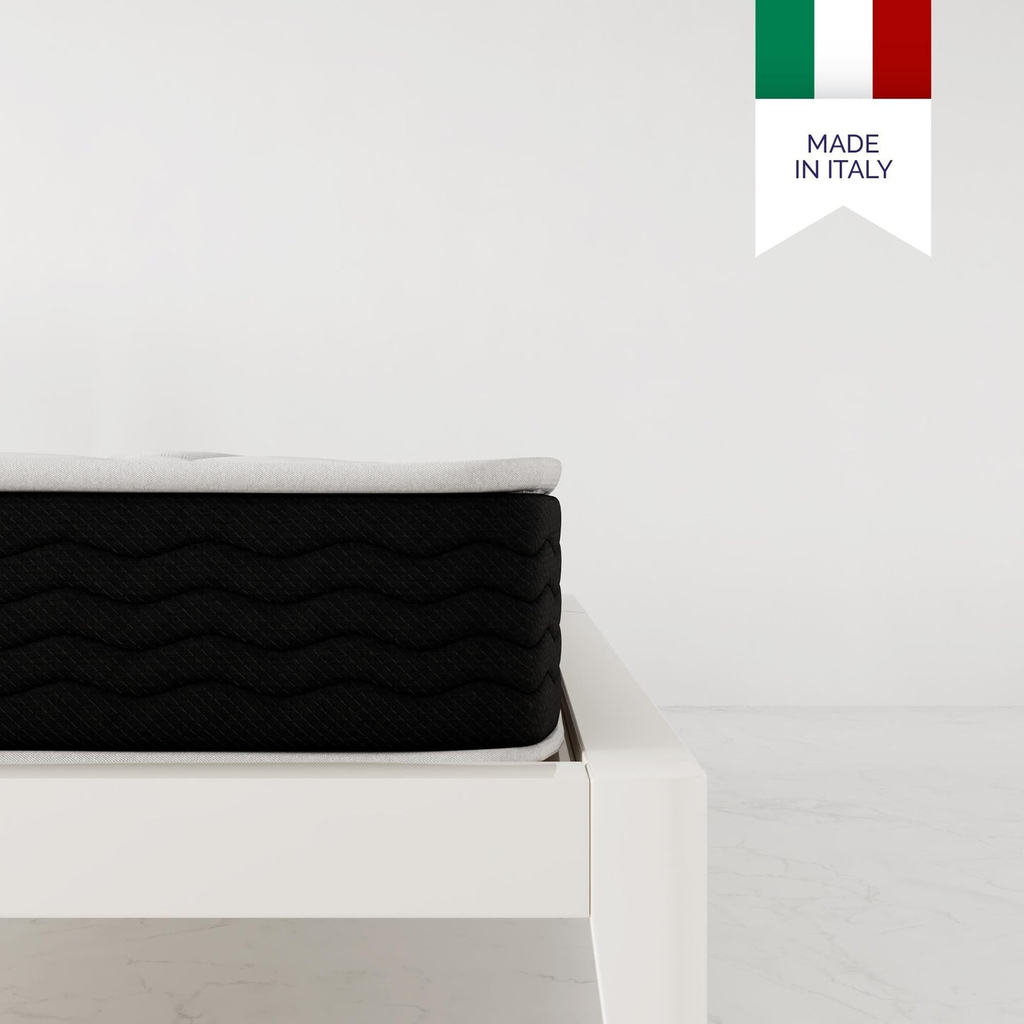 Materasso ibrido Signature Sleep Vividly da 8 pollici con molle indipendenti e memory foam infuso di carbone