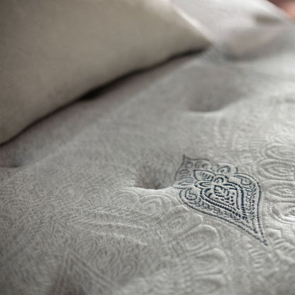 Set di materassi Beautyrest Silver Discovery Bay Luxury Firm da 13,5 pollici King-size - N/D