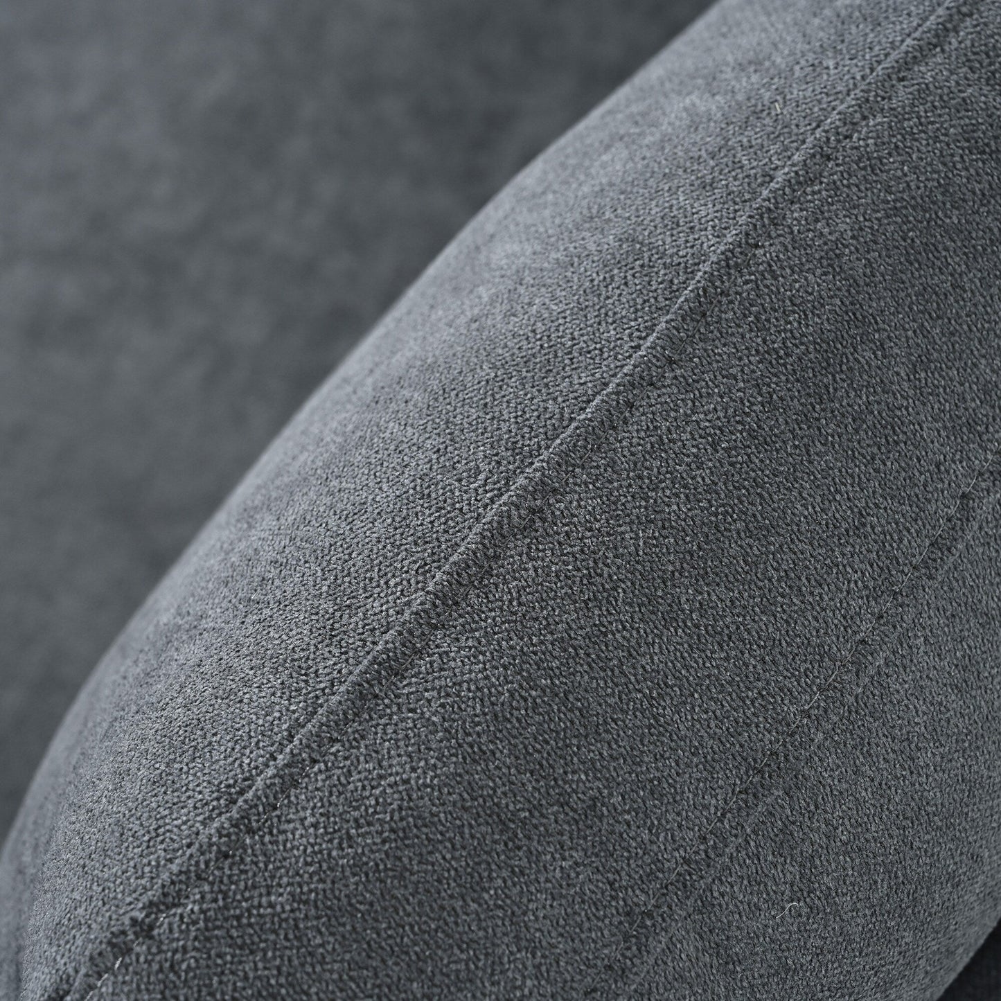 Divano con cuscini di schienale e seduta rimovibili e 2 cuscini