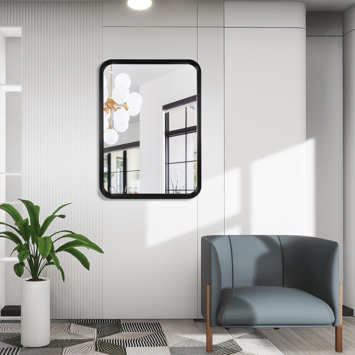 Specchio da parete rettangolare con angoli arrotondati e cornice in legno massello