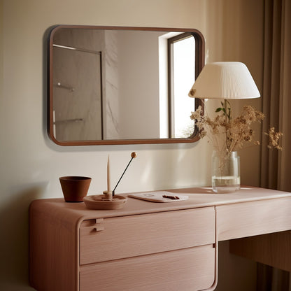 Specchio da parete rettangolare con angoli arrotondati e cornice in legno massello