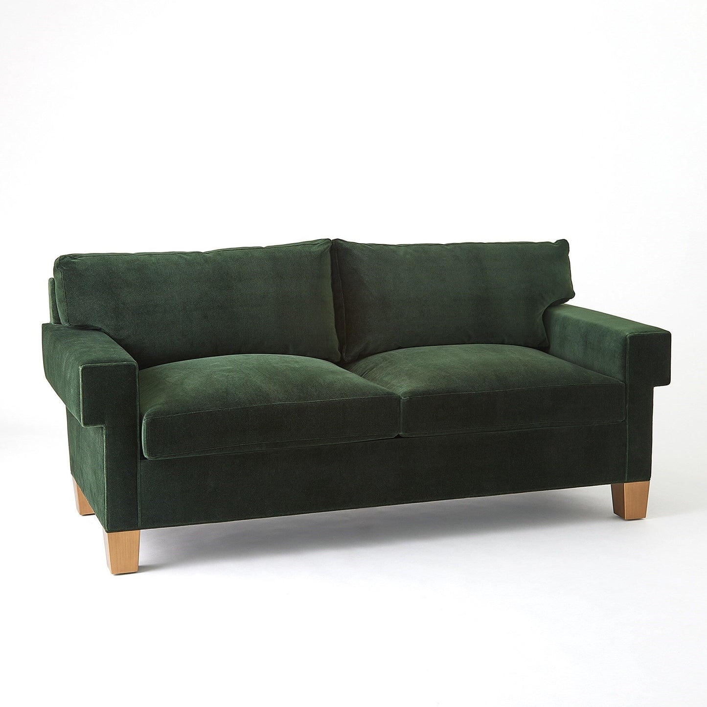 Divano con braccioli quadrati