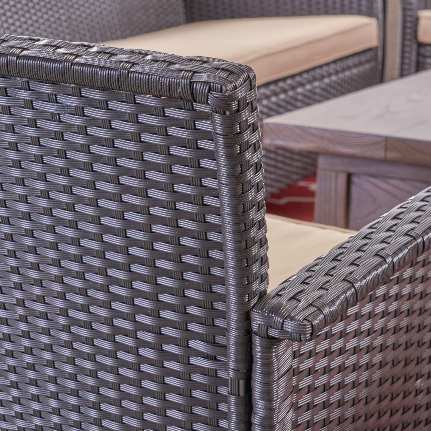 Set da esterno in vimini da 7 posti St. Lucia con braciere di Christopher Knight Home