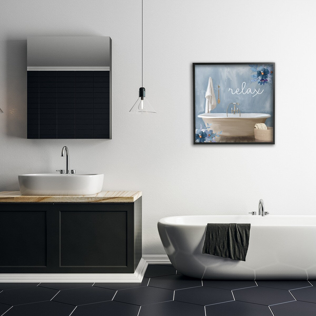 Stupell Blue Floral Relax Bathroom Scene Framed Giclée Textured Wall Art, Design di Kim Allen