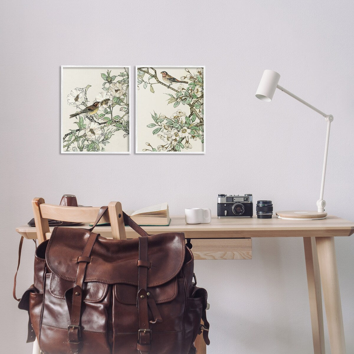 Stupell Classic Sparrow on Blossoms, set di 2 pezzi con cornice Giclée, design di Nan
