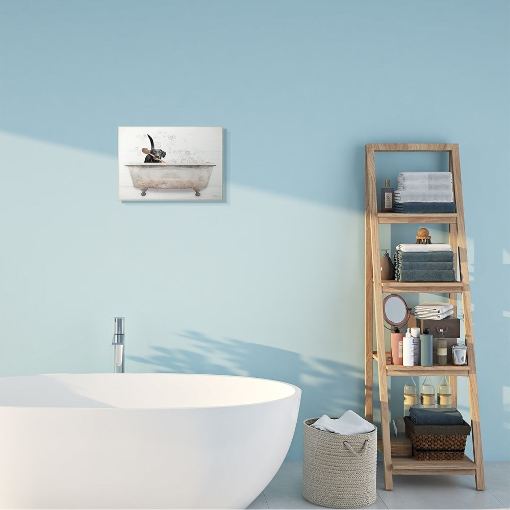 Stupell - Decorazione murale in legno con Labrador felice in un bagno di schiuma rustico - Multicolore
