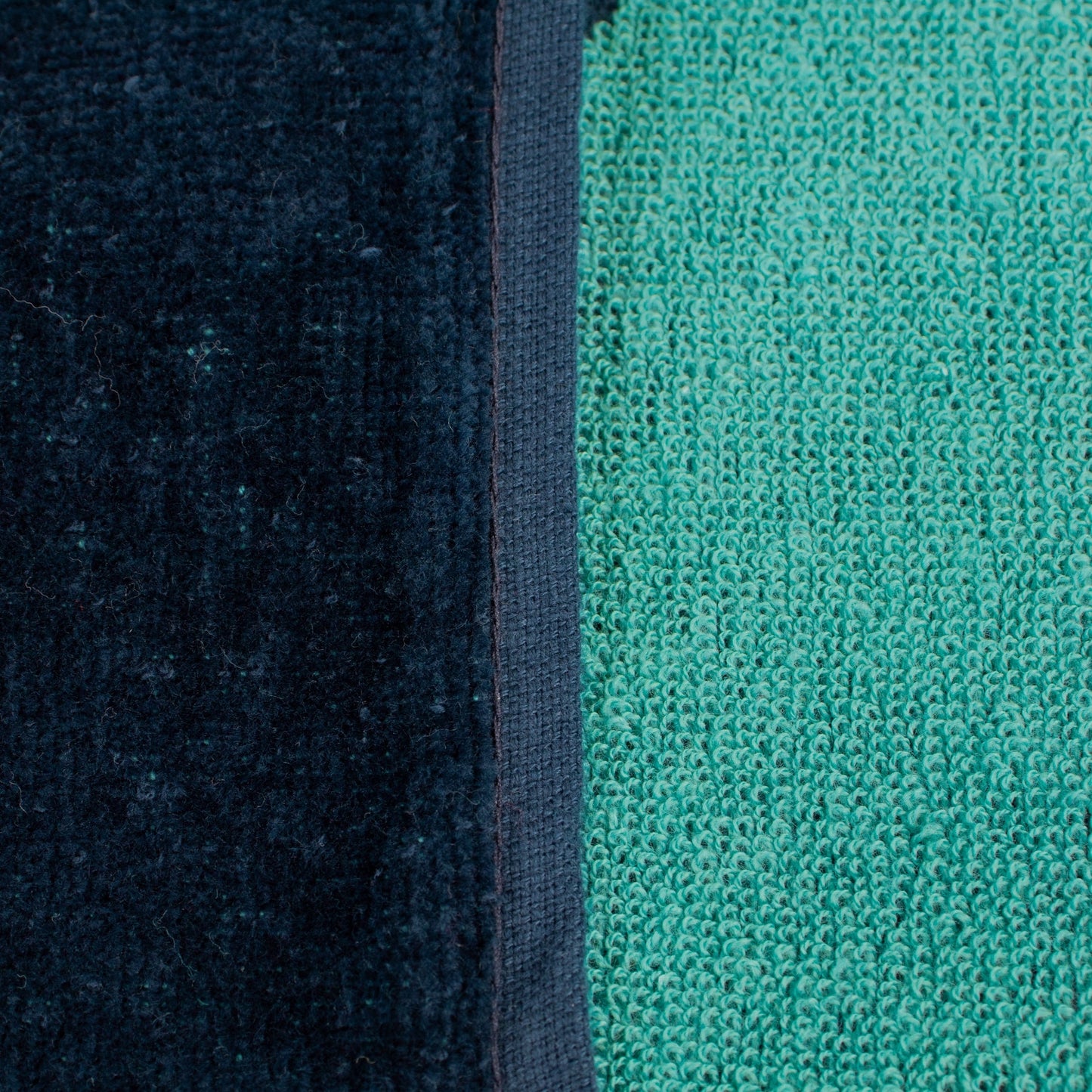 Set di teli mare oversize in cotone Mystic Dolphin, 2 pezzi, di Superior