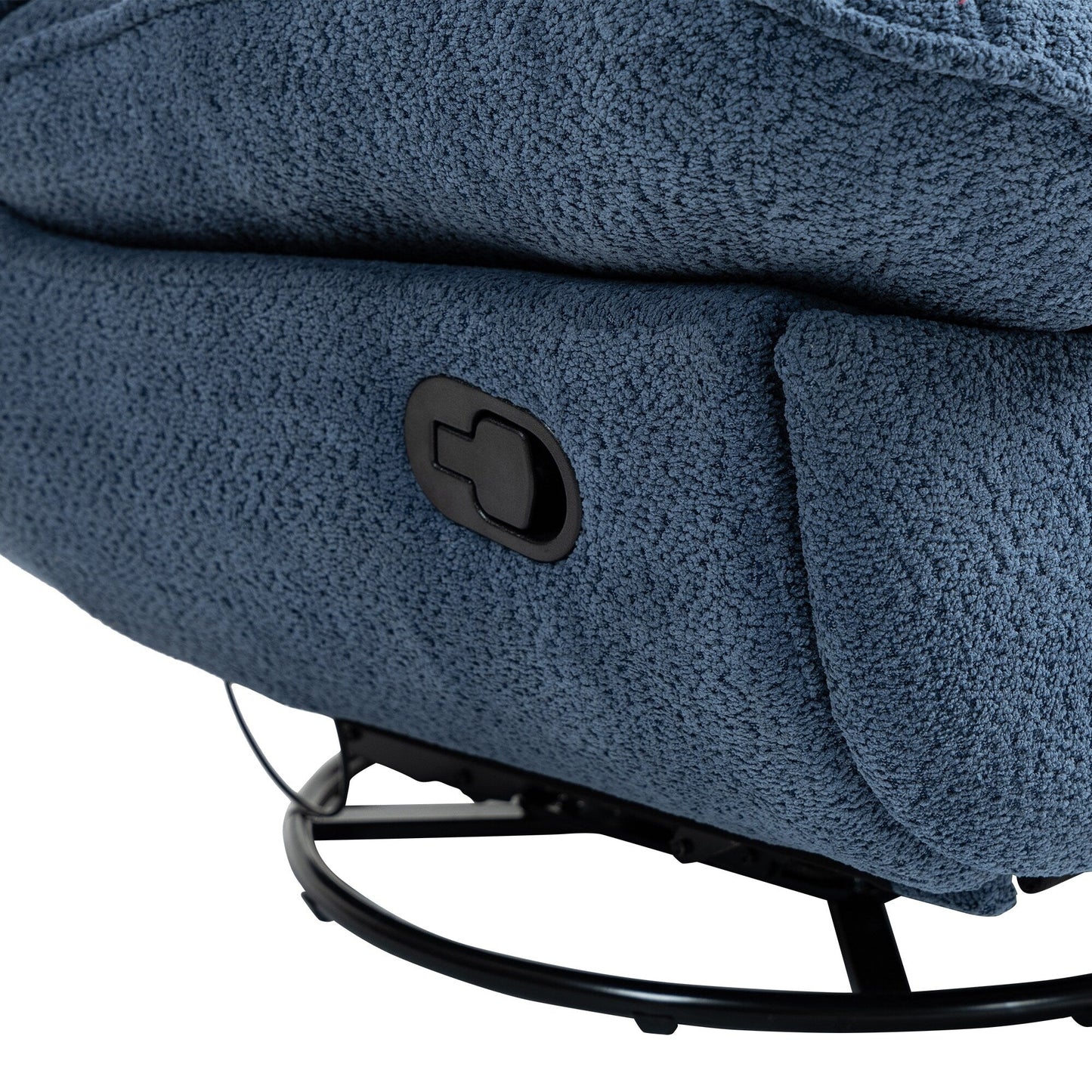 Poltrona reclinabile manuale girevole a 360° con poggiapiedi esteso e schienale imbottito in ciniglia color verde acqua