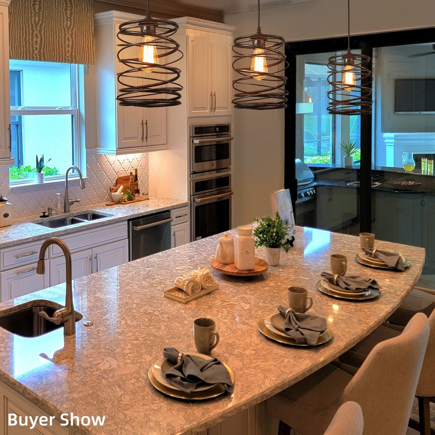 Lampada a sospensione a 1 luce The Gray Barn Farmhouse per l'isola della cucina e la sala da pranzo