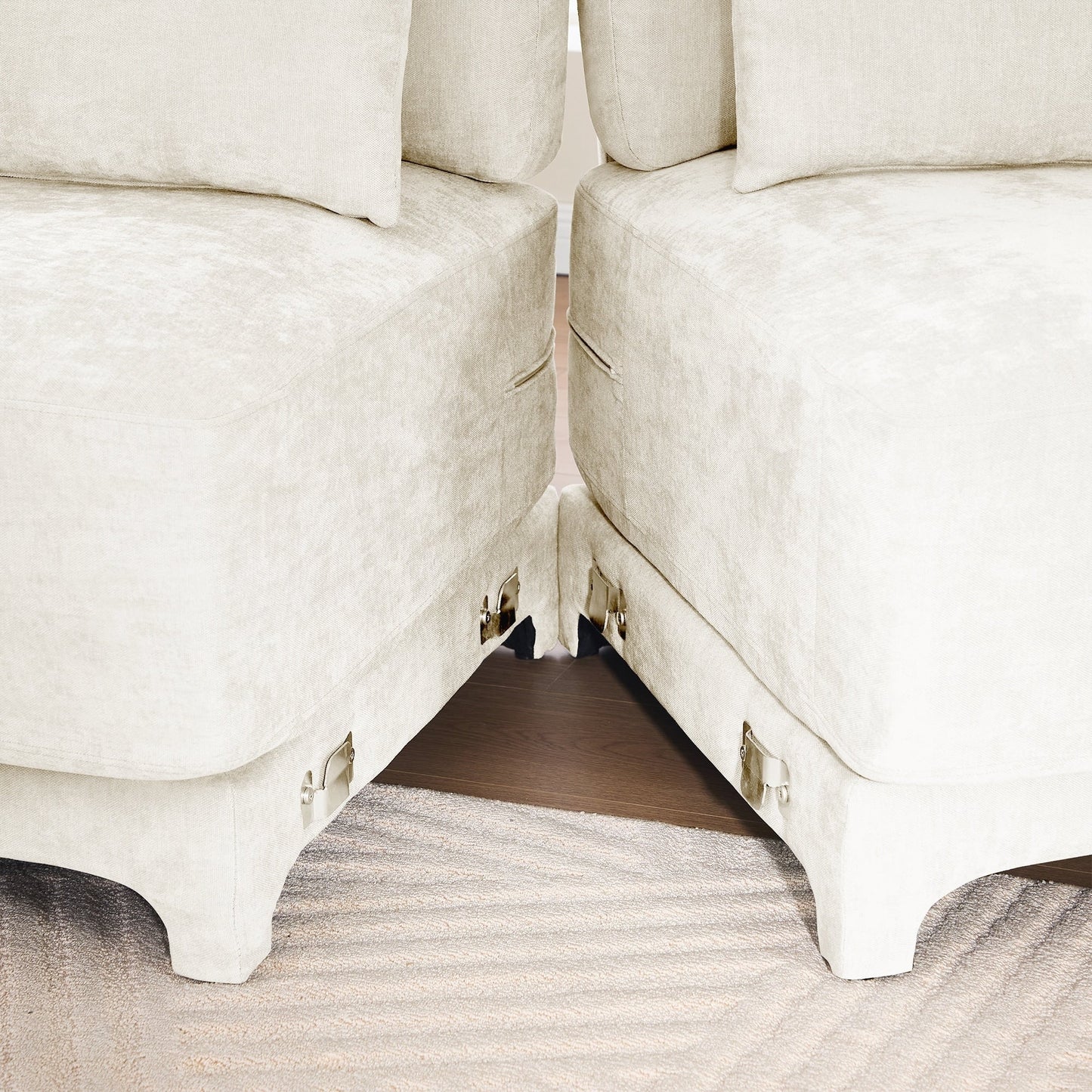 Divano a tre posti in ciniglia