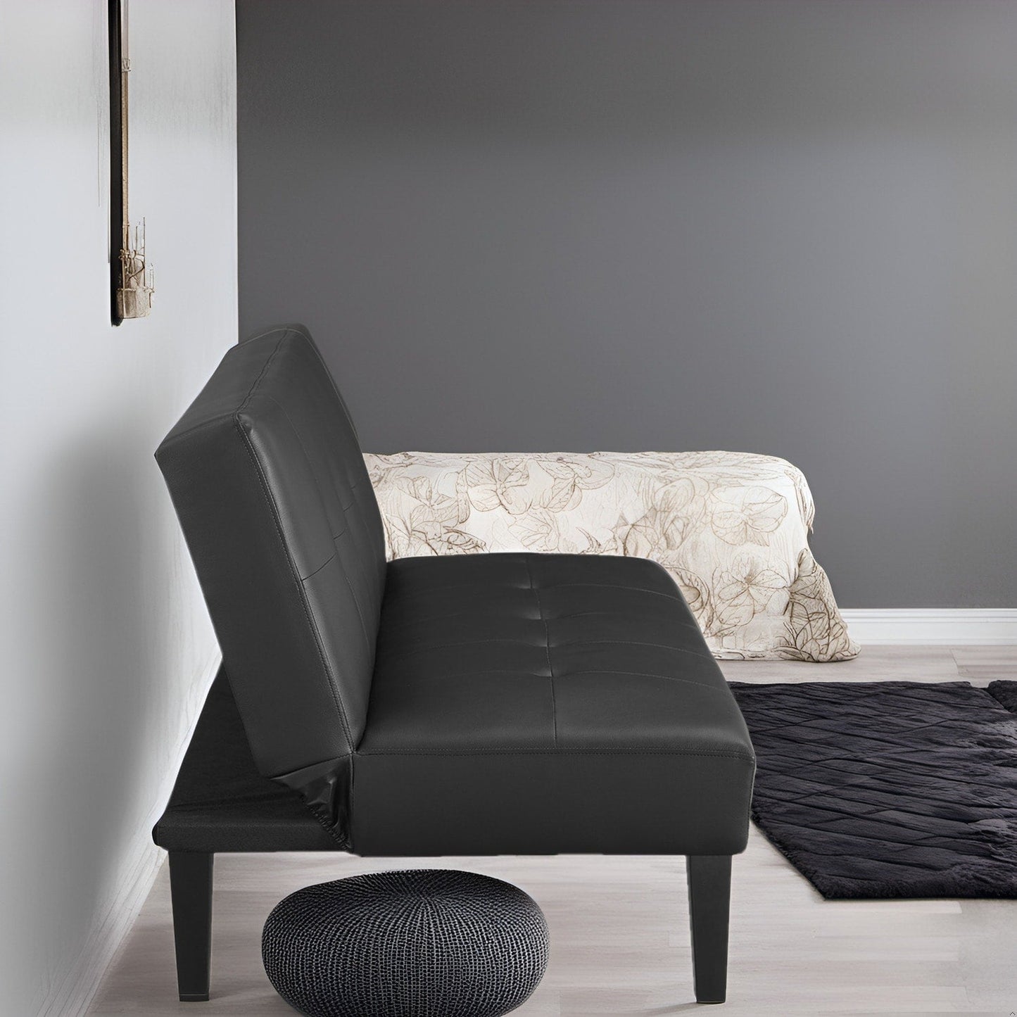 Collezione Ultimate Futon Sofa: Divano Futon con braccioli e portabicchieri, Divano imbottito con bottoni e gambe in legno
