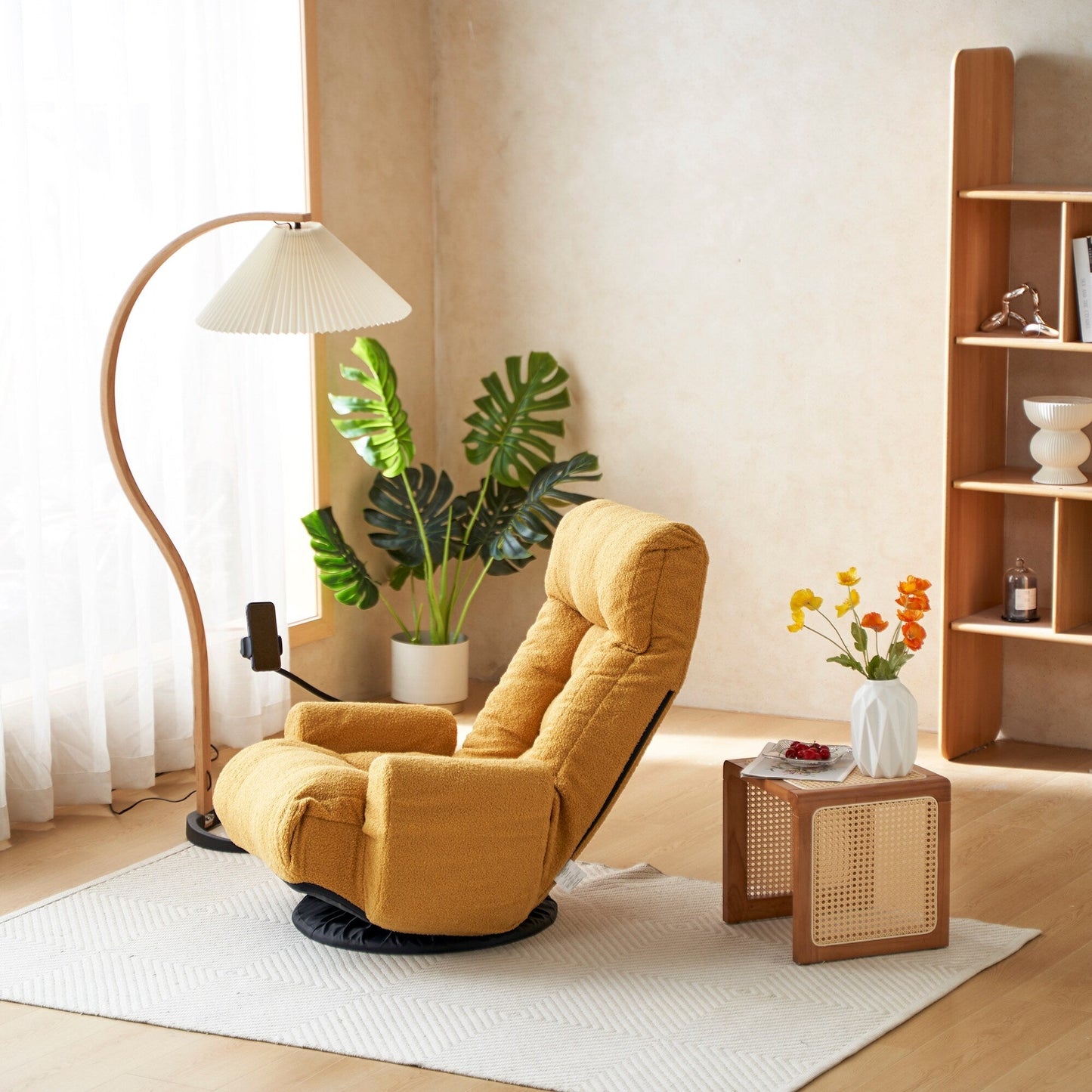 Poltrona reclinabile manuale imbottita girevole a 360° con supporto per cellulare, poggiatesta e schienale regolabili