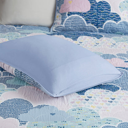 Set trapunta reversibile in cotone blu KidsBliss di Intelligent Design con cuscini decorativi