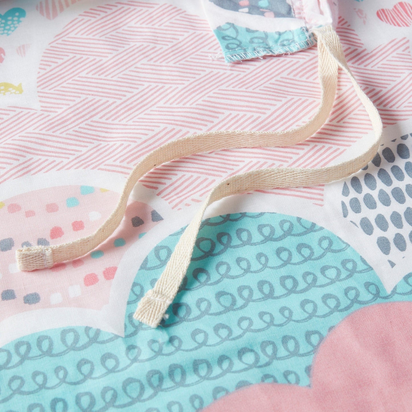 Set copripiumino 5 pezzi stampato in cotone rosa "Bliss" di Intelligent Design Kids